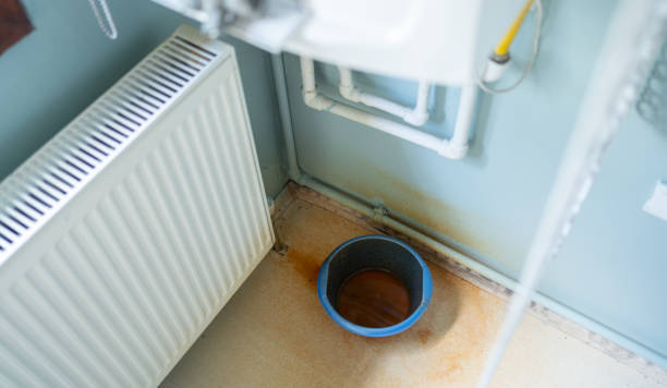Best Water damage contractors near me  in Montpelier, VT